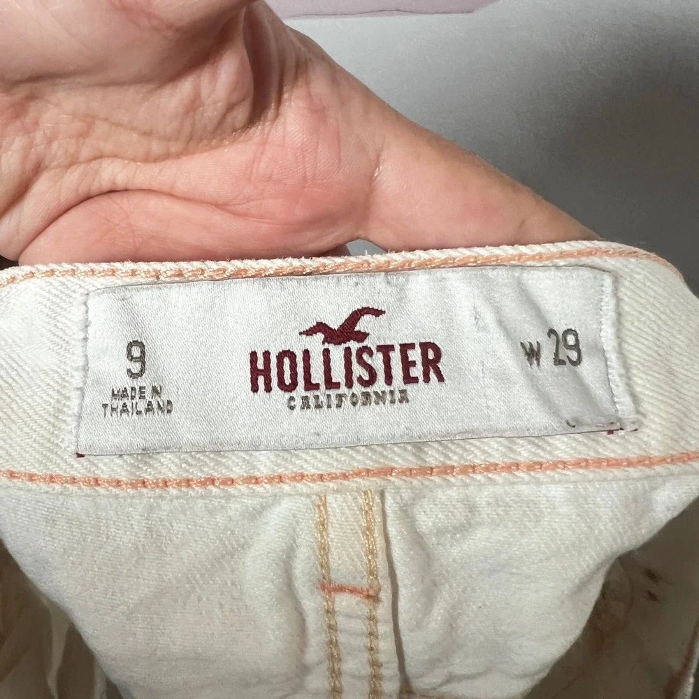 Vintage‎ Y2K Hollister White Denim Distressed Denim Shorts Size 9
